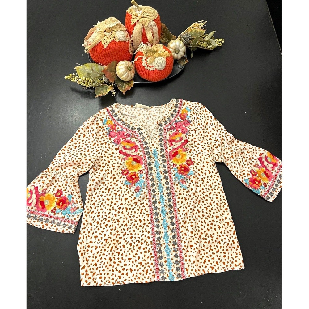 Savanna Jane White Brown Animal Print Colorful Floral Embroidered VNeck Blouse S
